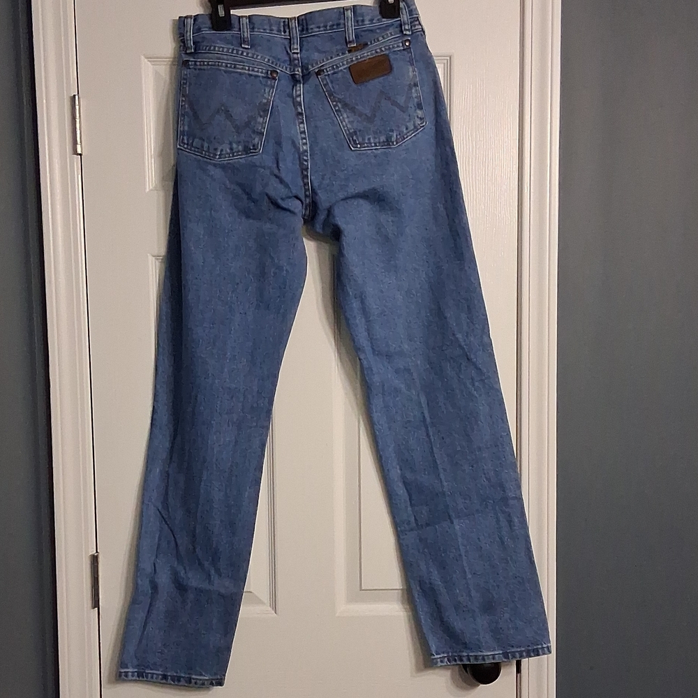 Wrangler Men's Light Blue Straight Jeans
